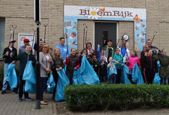 Schoonmaakactie Bloemrijk in Krimpen aan den IJssel